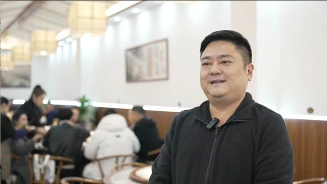 达川羊肉汤锅点燃冬日消费热潮PG麻将胡了小雪时节暖意浓(图4) 达川羊肉汤锅点燃冬日消费热潮PG麻将胡了小雪时节暖意浓(图4)