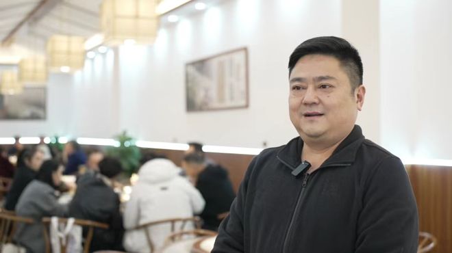 达川羊肉汤锅点燃冬日消费热潮PG麻将胡了小雪时节暖意浓(图8) 达川羊肉汤锅点燃冬日消费热潮PG麻将胡了小雪时节暖意浓(图8)